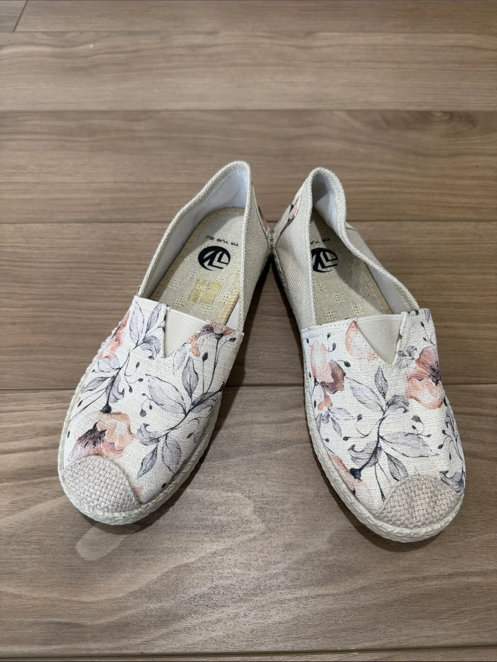 Floral Canvas Slip-On Espadrilles in Cream and Blush